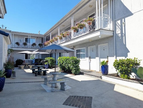Ocean Park Inn image 14