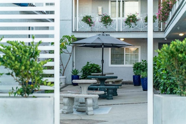 Ocean Park Inn image 23